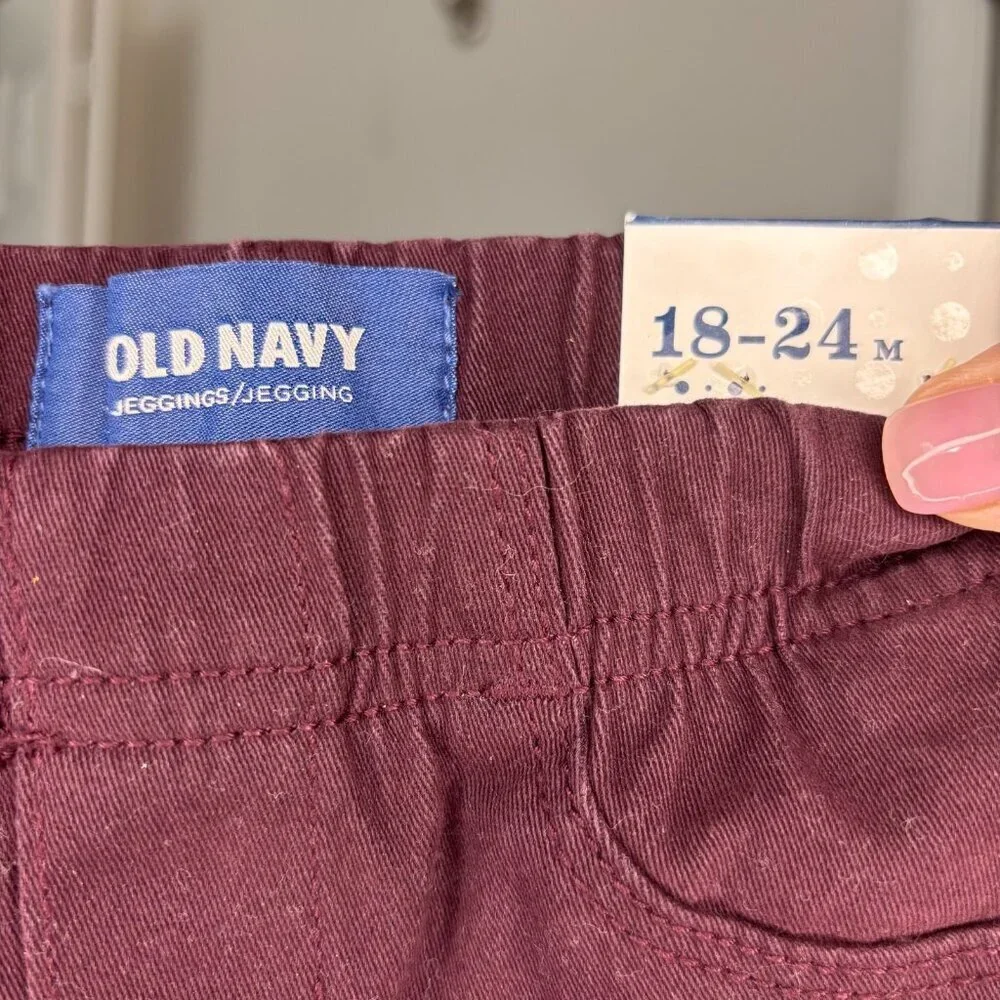 OLD NAVY NEW Jeggings Baby FGirl 18-24 Months Burgundy Stretch Elastic